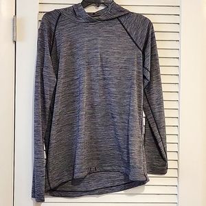 Lot of 2 Under Armour lightweight hoodies sz M